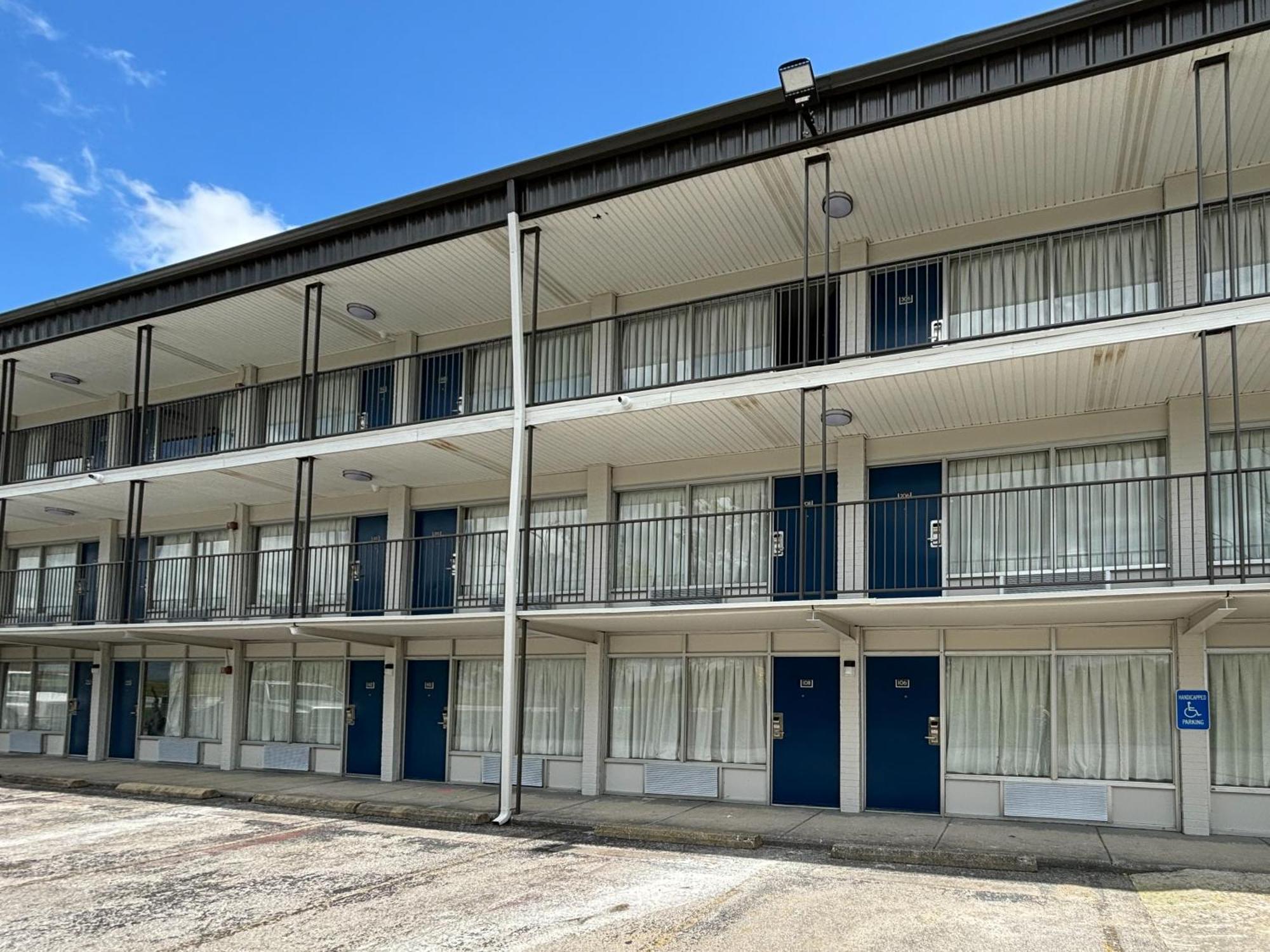 Motel 6 Richmond, Ky Eku Campus Area Dış mekan fotoğraf